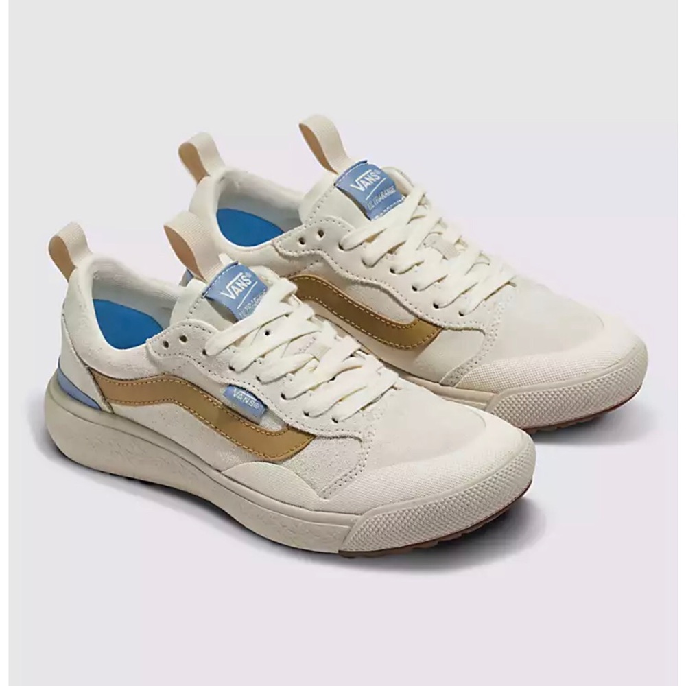 Marshmallow/Multi MTE UltraRange EXO Suede Vans